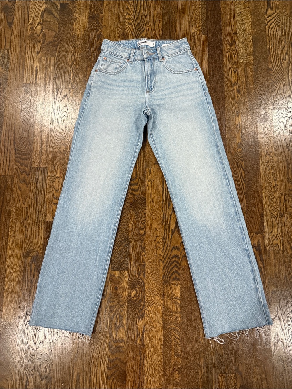 Garage Light Wash 90’s Straight Jeans - Women's